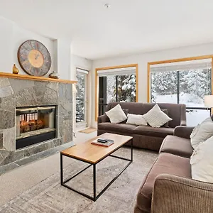 Powderhorn By Premier Apartment